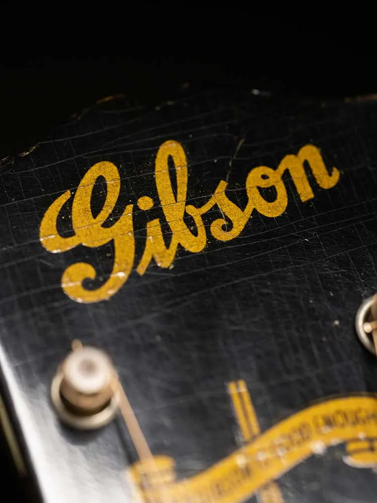 Gibson J-45 1945 logo